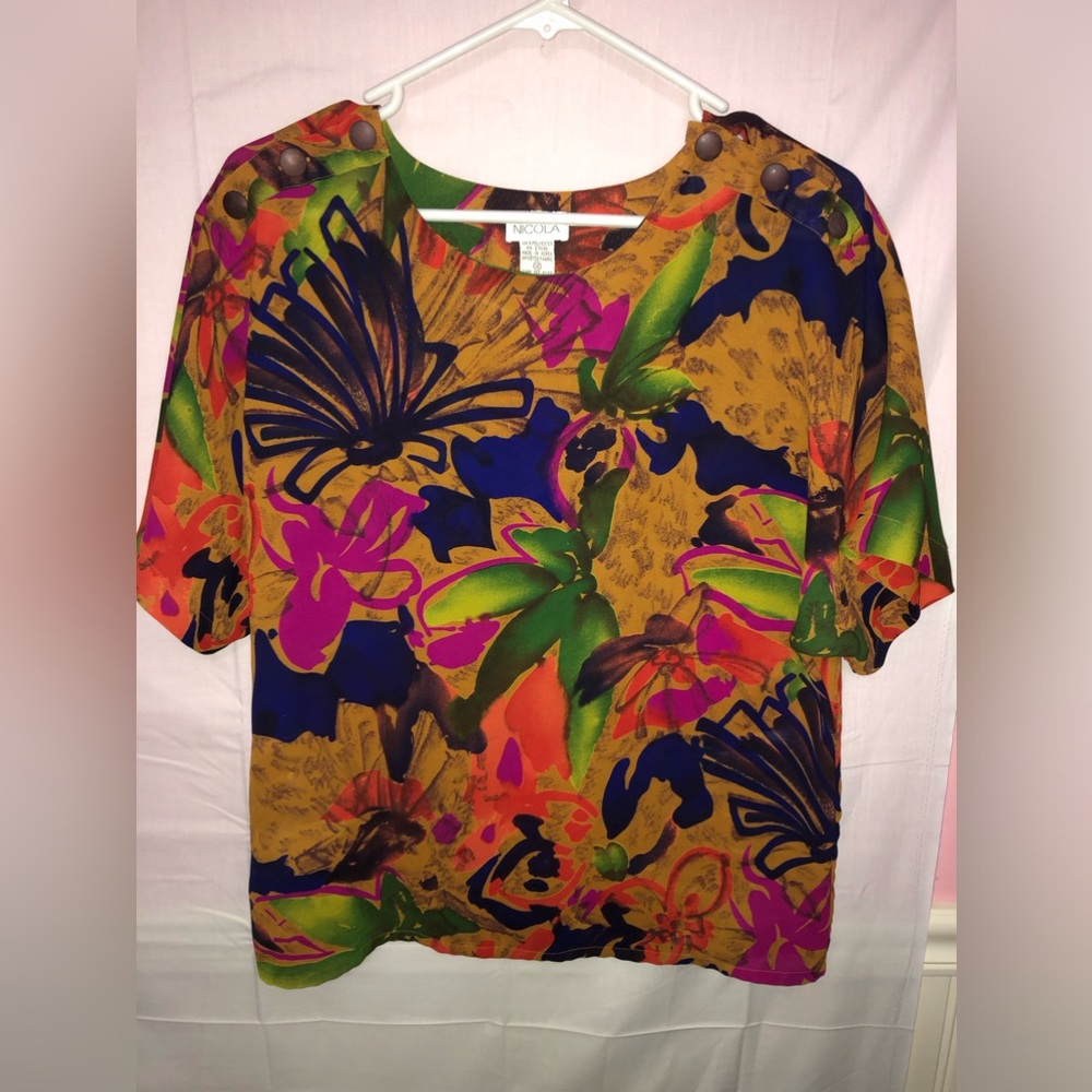Nicola Blouse